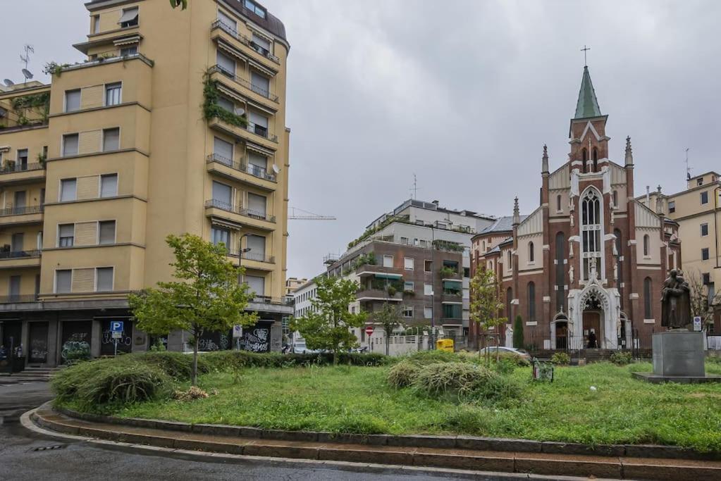 Youhosty - Lepetit 3 Milánó Kültér fotó