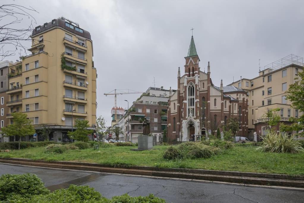 Youhosty - Lepetit 3 Milánó Kültér fotó